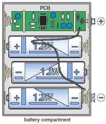 Повышающий преобразователь в батарейном отсеке AA