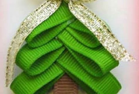 Новогодняя поделка-С‘лка из ленточек