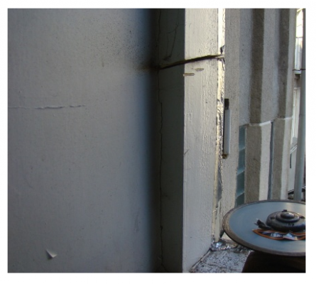 Пропилы в старой раме