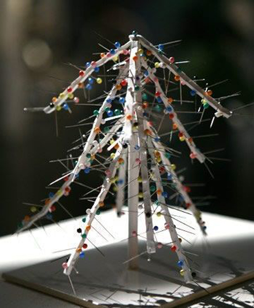 елка из булавок своими руками