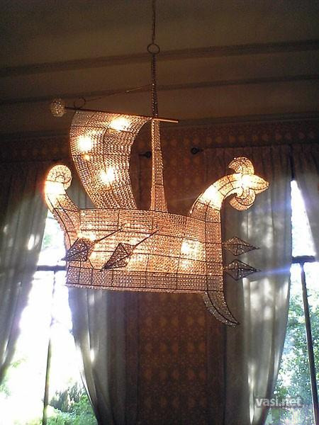 необычные Люстры