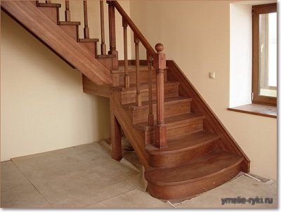 Деревянная лестница